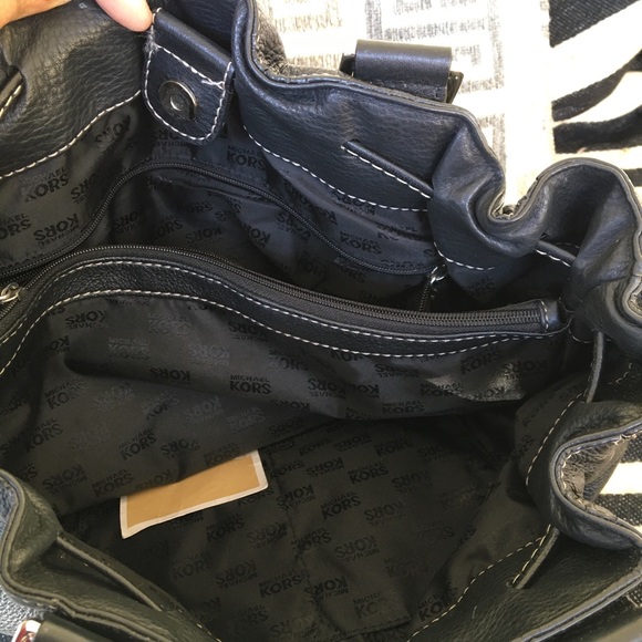 Michael Kors bag - Picture 6 of 8